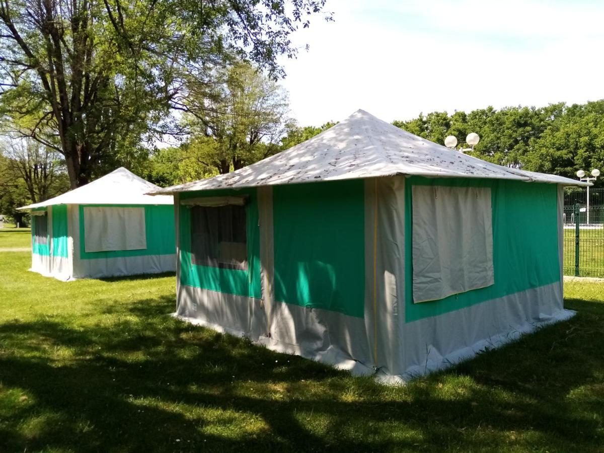 Les Berges Du Cele Hotel Bagnac Bagian luar foto