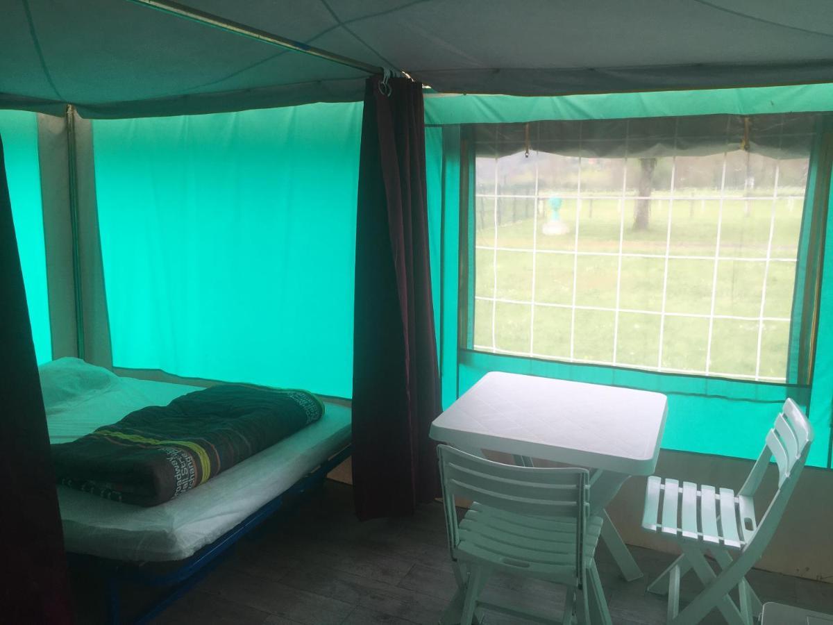 Les Berges Du Cele Hotel Bagnac Bagian luar foto