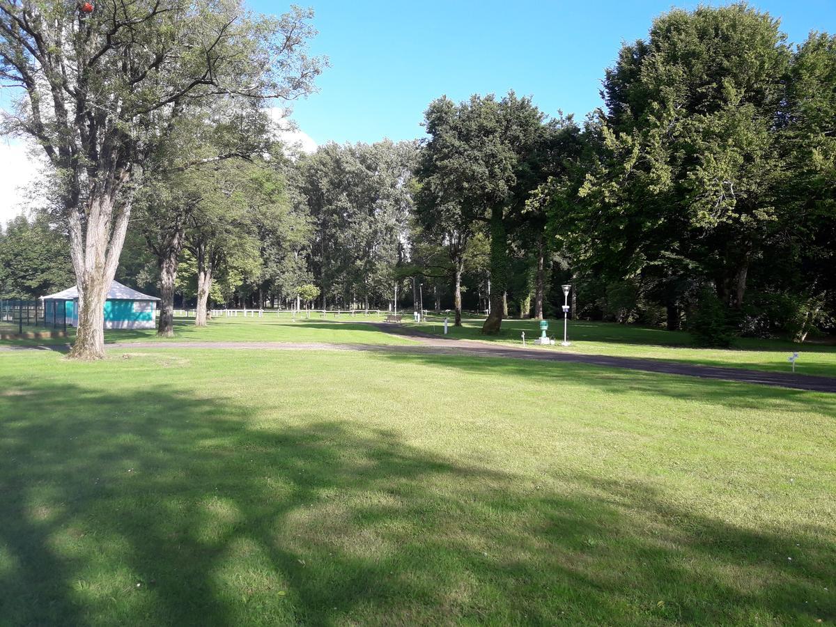 Les Berges Du Cele Hotel Bagnac Bagian luar foto